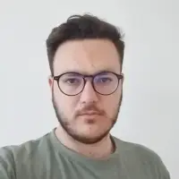 کارشناس حقوقی
