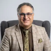 مهدی اساسیان کلور مهدی اساسیان کلور - طراح ارشد طلا و جواهر