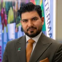 فرزان اسلامی بیزینس کوچ و‌ مشاور کسب و کار