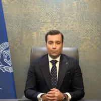 پویا فهیم وکیل پایه یک دادگستری